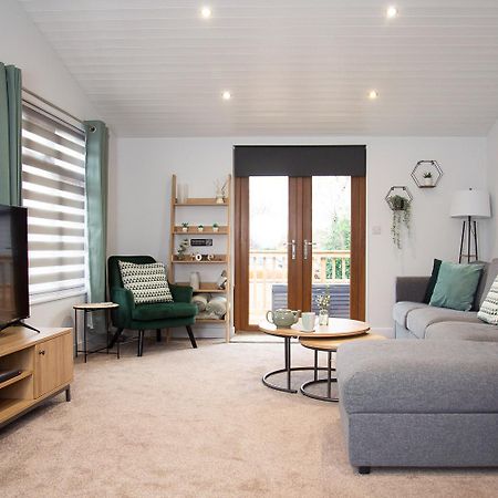 3 Bedroom Lodge With Hot Tub York Exterior foto